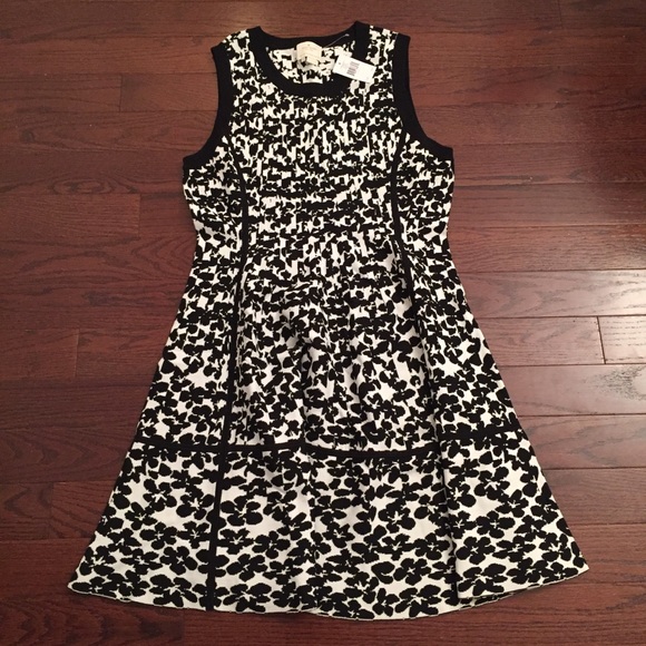 PRICE DROP!! NWT Kate Spade dress - Picture 2 of 5